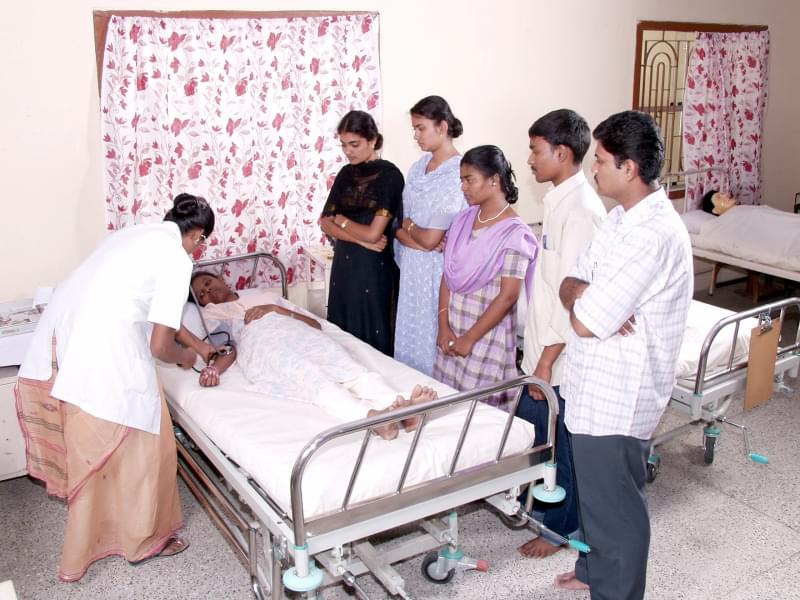Annai JKK Sampoorani Ammal College of Nursing Namakkal Laboratory photo 12